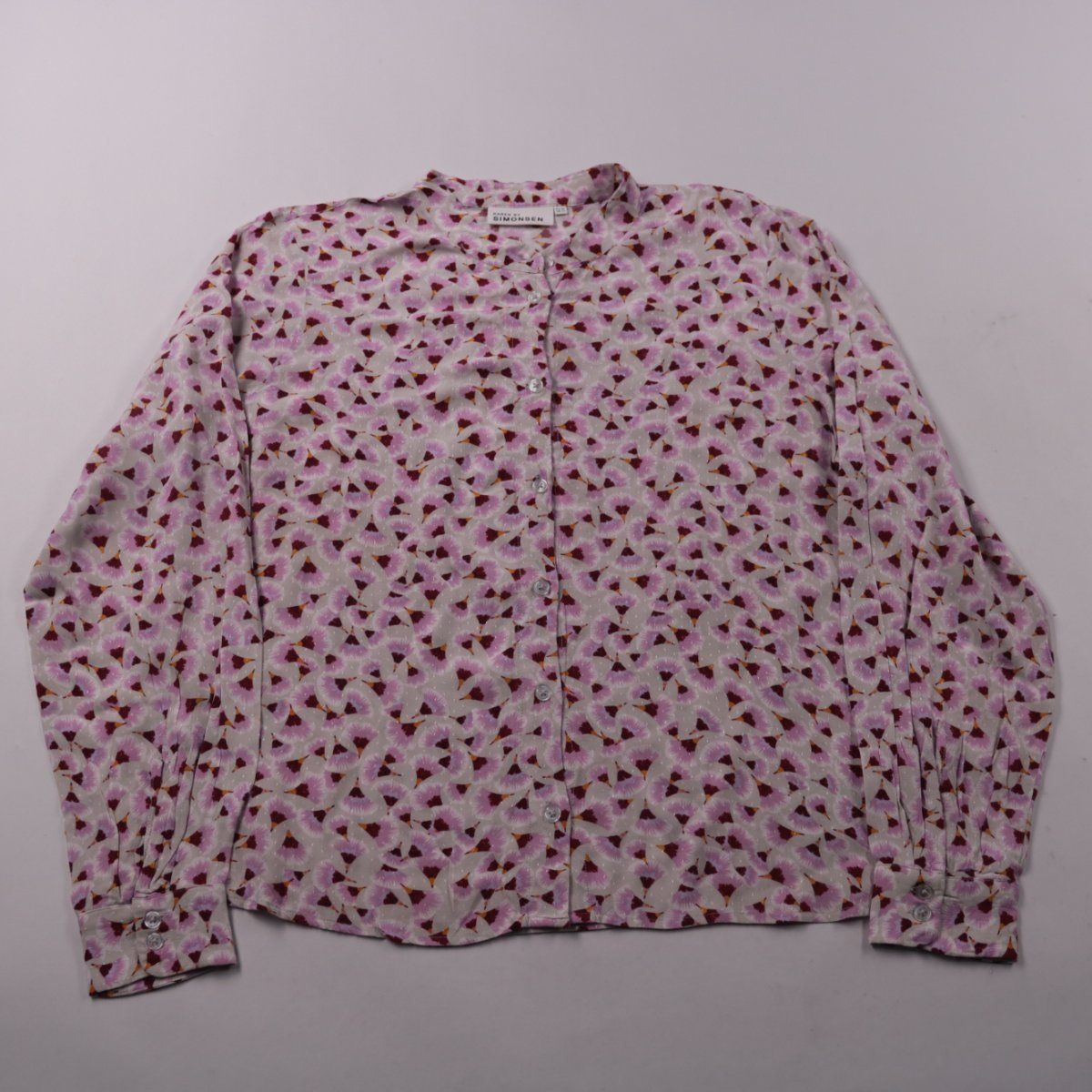 блузка Karen by Simonsen