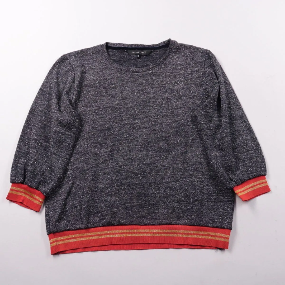 свитшот Vila Joy