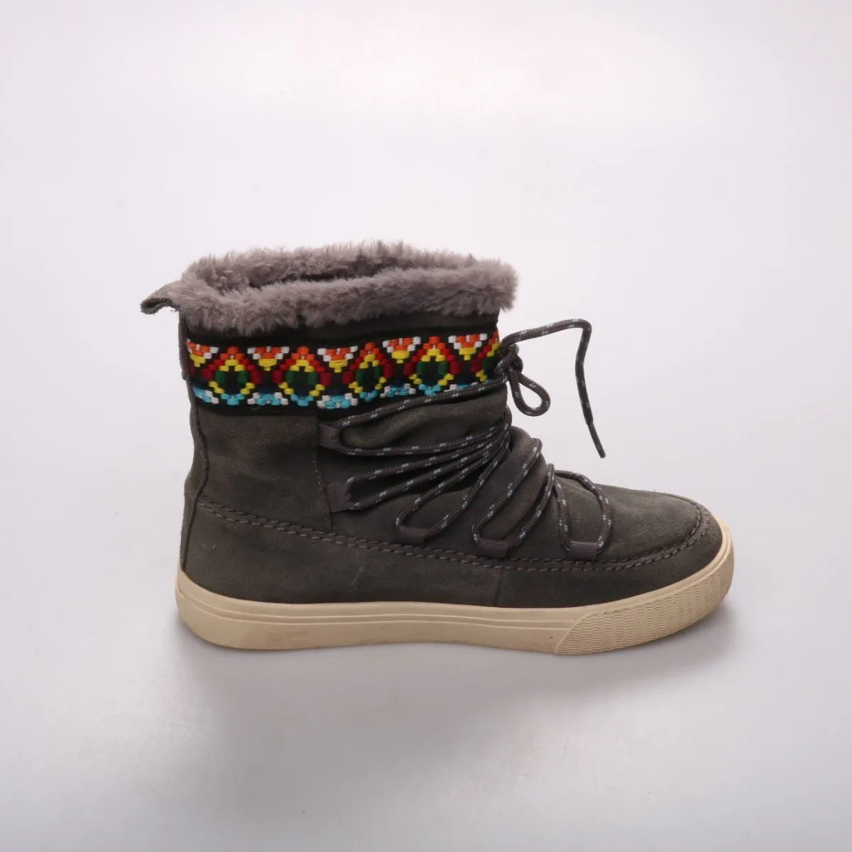 ботинки Toms