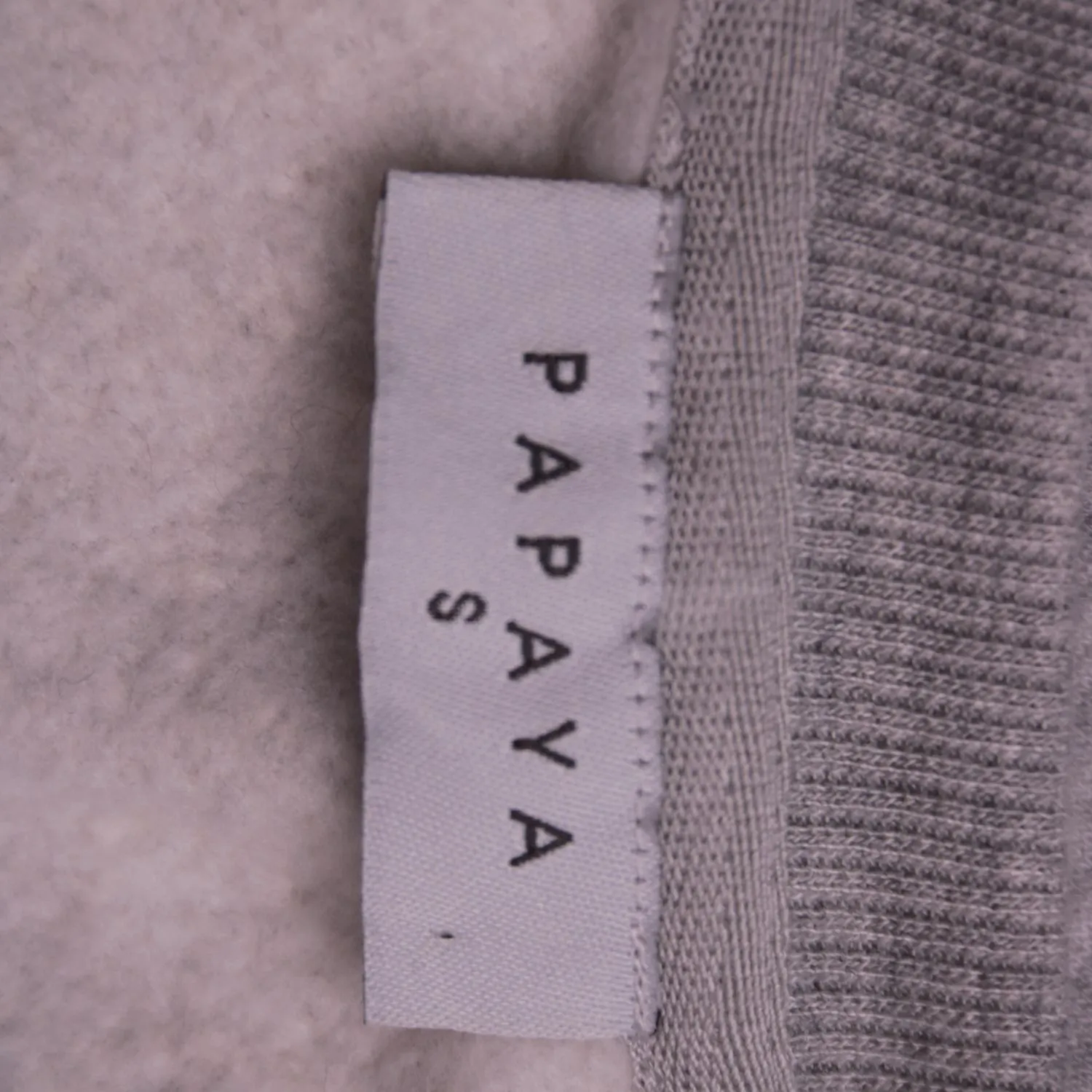 Серый свитшот PAPAYA с надписью на груди, размер 46 (S)
