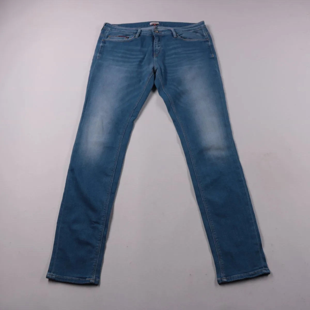 джинсы Hilfiger Denim